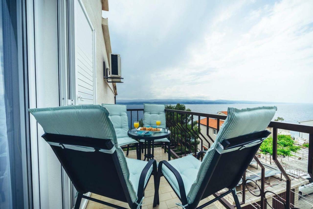 Apartments Juric Целина Екстериор снимка
