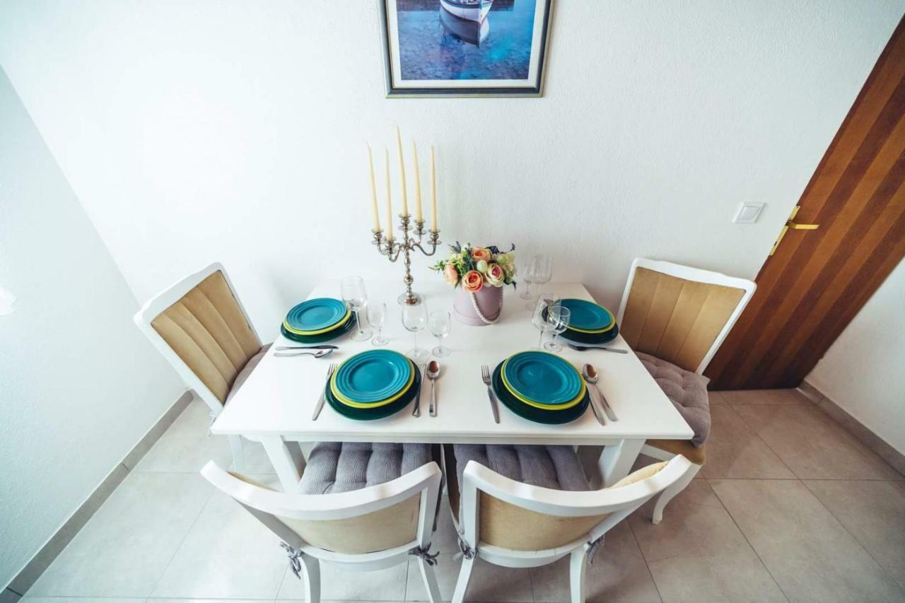 Apartments Juric Целина Екстериор снимка