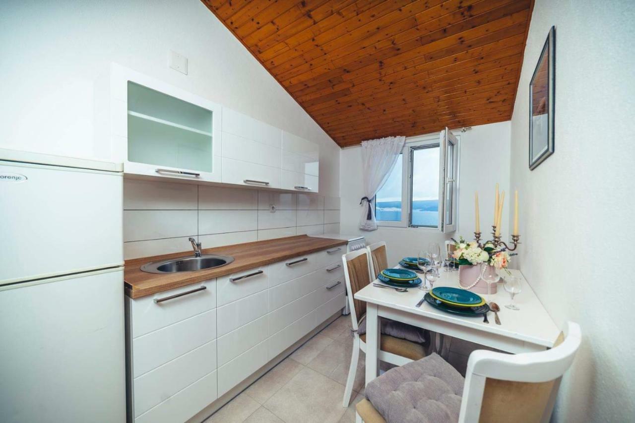 Apartments Juric Целина Екстериор снимка