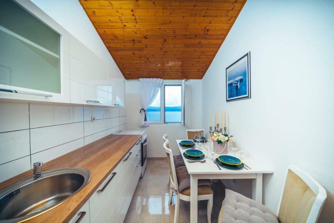 Apartments Juric Целина Екстериор снимка