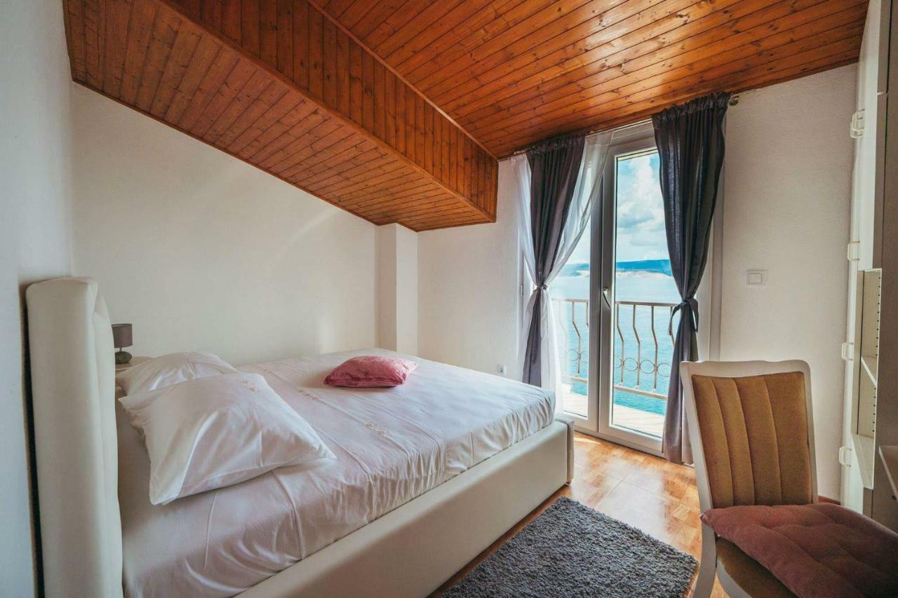 Apartments Juric Целина Екстериор снимка